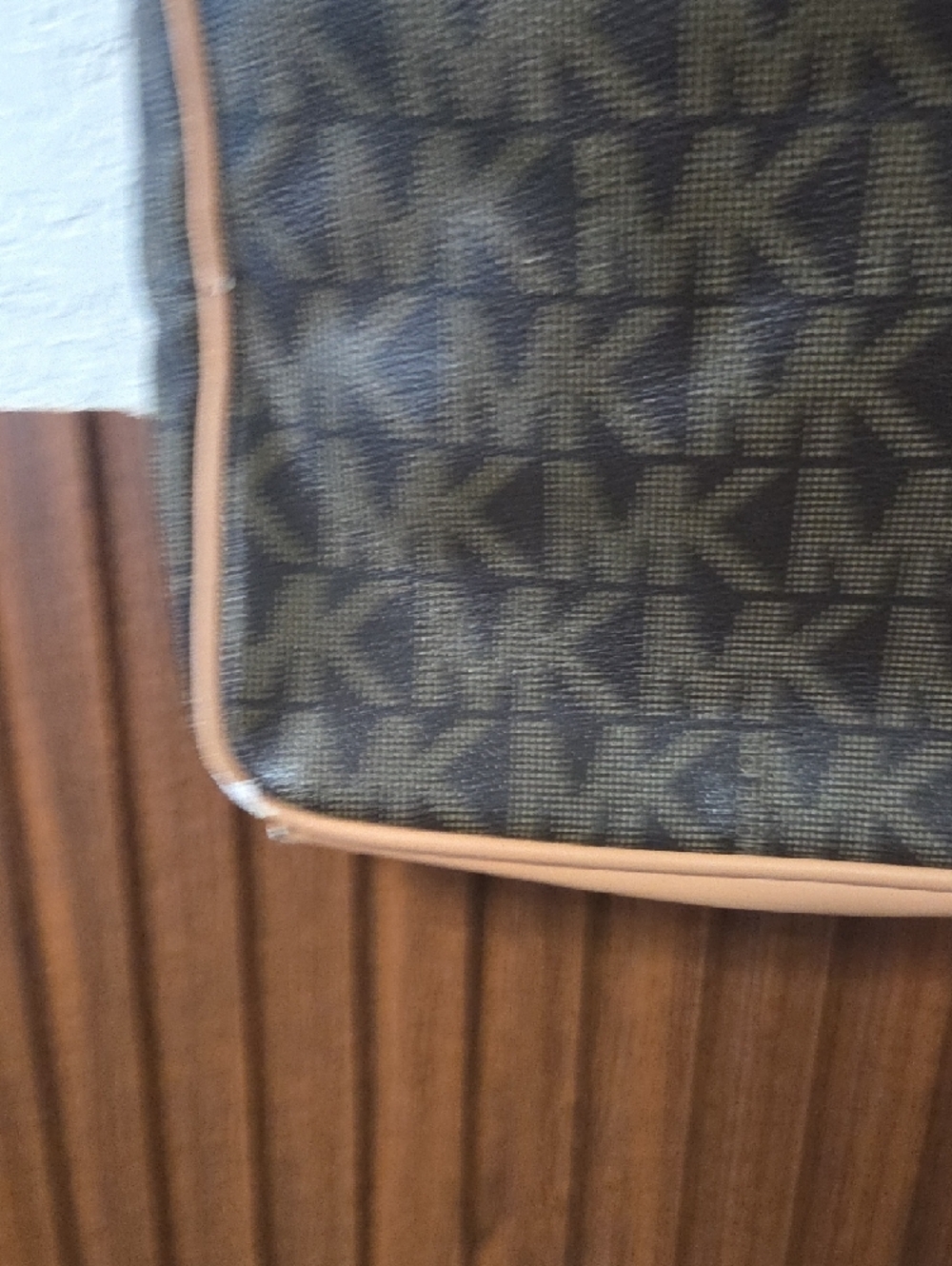 Michael Kors Brown Monogram Crossbody with Tan Trim - Picture 6 of 7